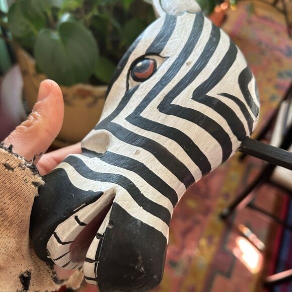 Rare Unique, vintage 90s hand-carved zebra head sculpture made Indonesia 8"x8.5" - Picture 9 of 13